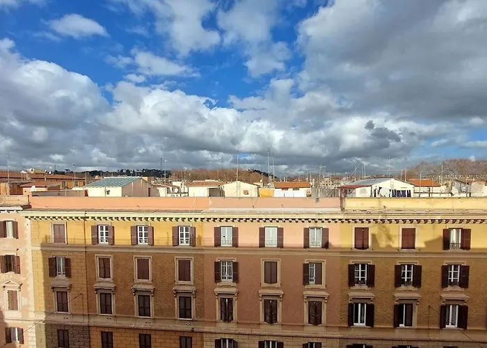 Апартаменты Charming Vatican 150m2 - 1600sq Ft Рим