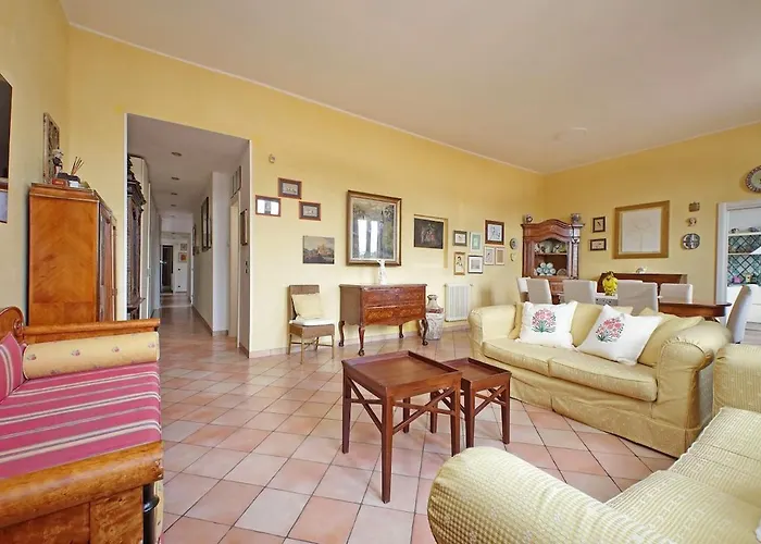 Charming Vatican 150m2 - 1600sq Ft Рим