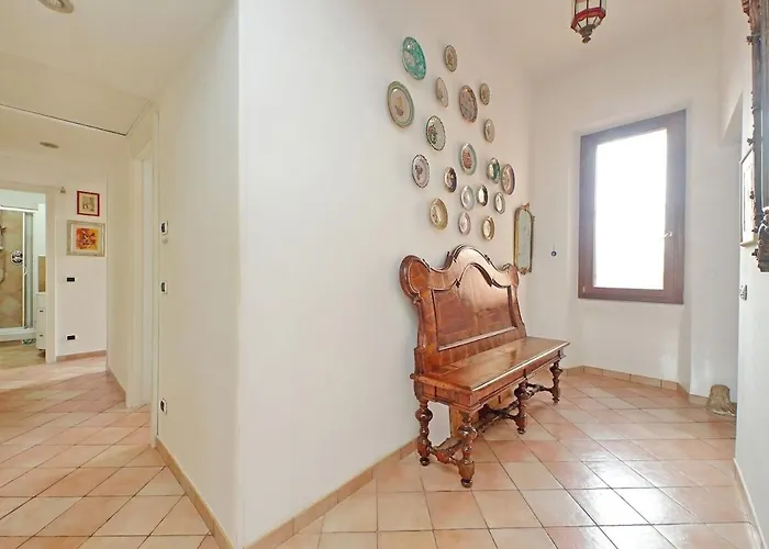 Charming Vatican 150m2 - 1600sq Ft *